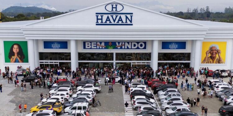 Clientes da Havan vão concorrer a prêmio avaliado em R$ 290 mil gastando apenas R$ 40