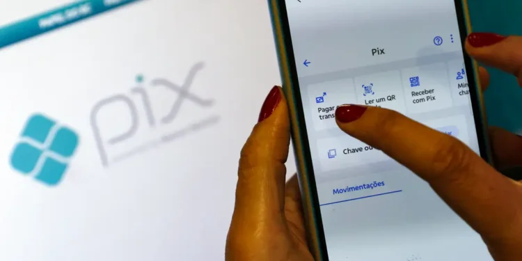 Banco Central confirma mudança no limite do Pix por aproximação