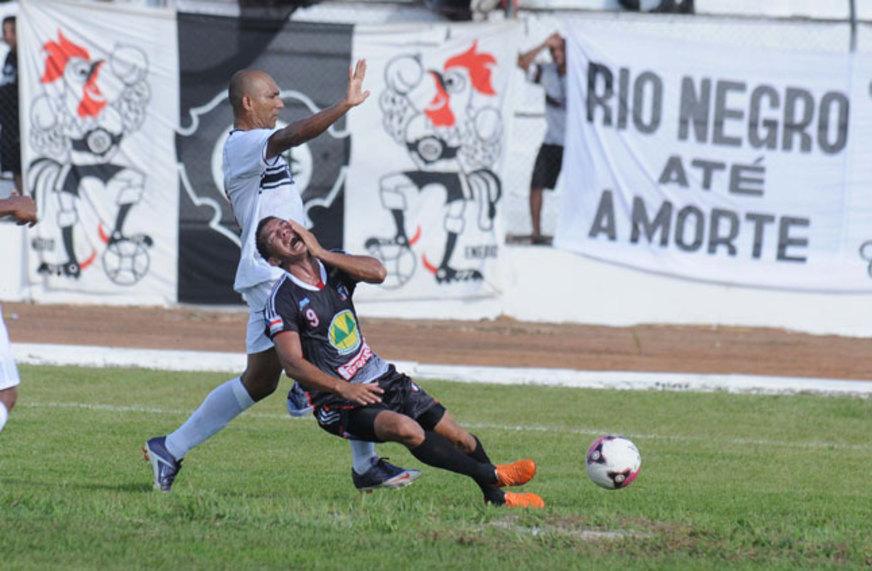 Amazonense tem 26 cartões amarelos na 1ª rodada
