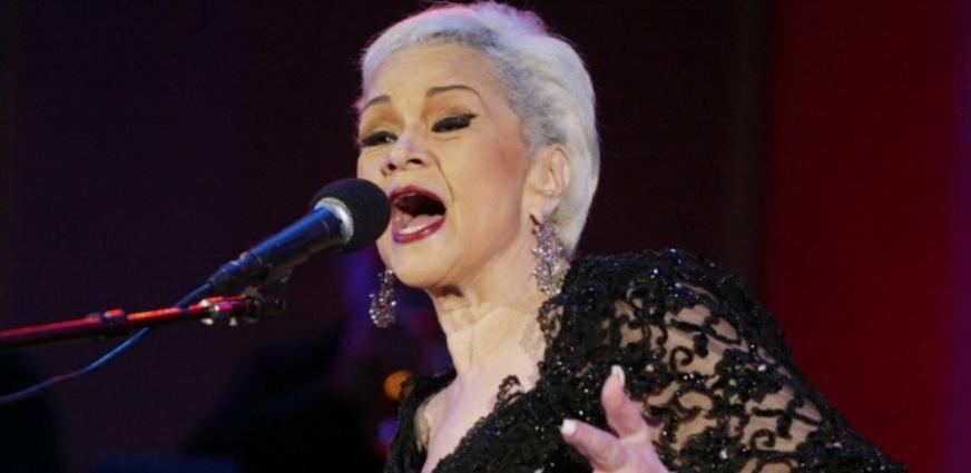 Etta James morre aos 73 anos vítima de leucemia