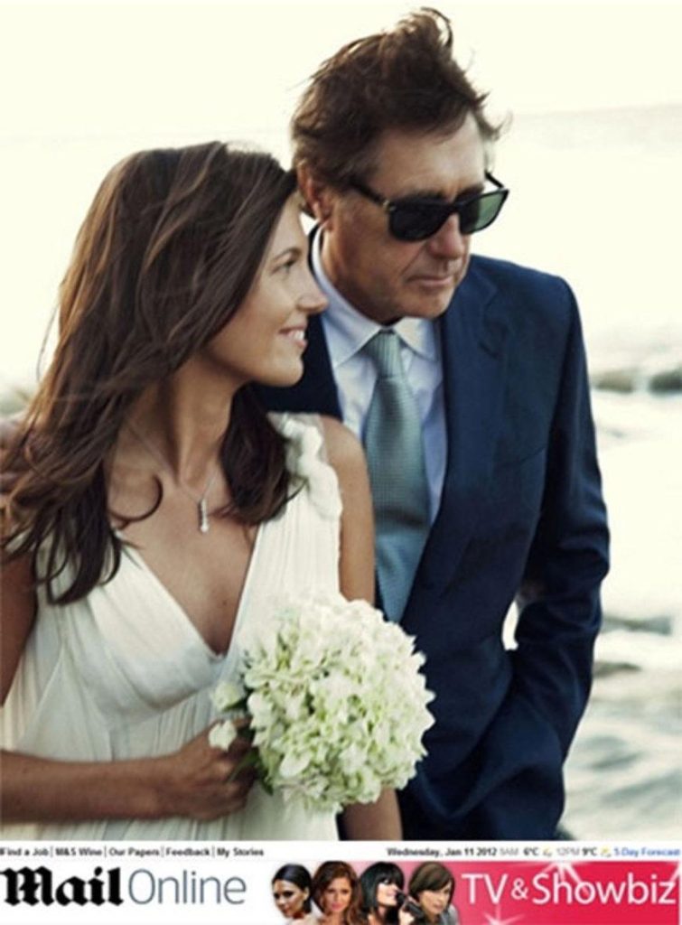 Bryan Ferry, do Roxy Music, se casa no Caribe