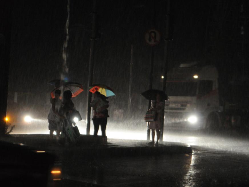 Índice de chuvas em Manaus é considerado normal, mas situação no interior já preocupa