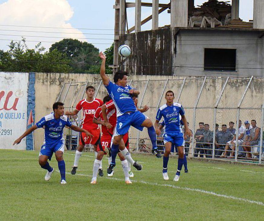 Penarol goleia. Rio Negro e Fast vencem e Nacional empata