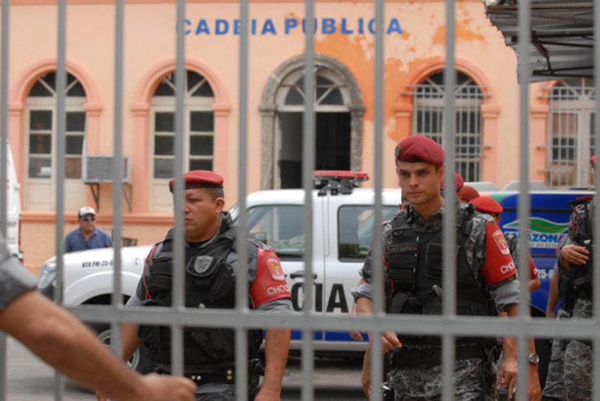 Oito presos são transferidos para Puraquequara