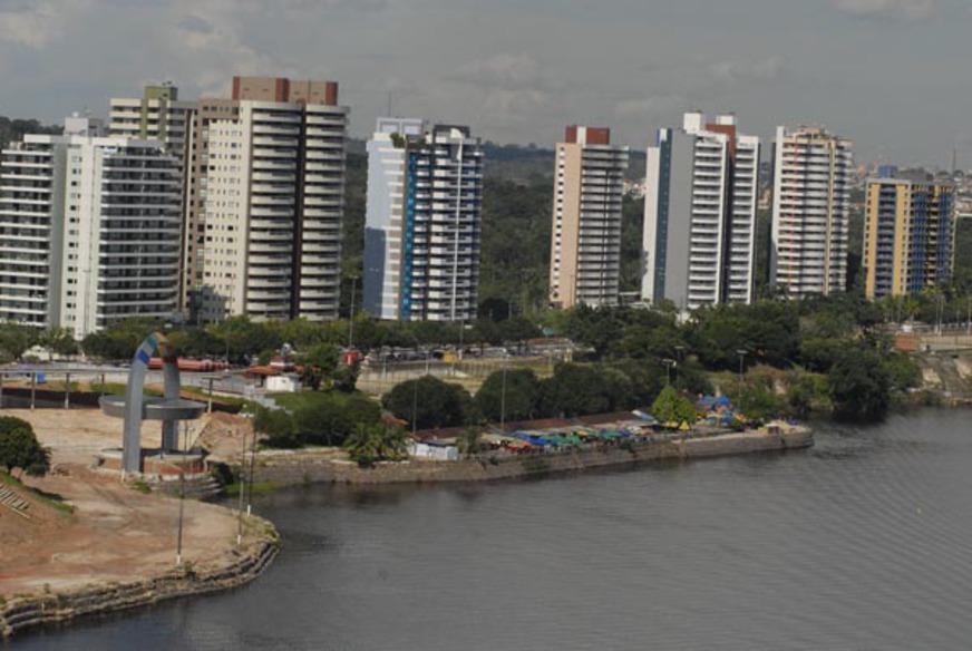 Prefeitura de Manaus deve emitir 150 mil carnês do IPTU a mais em 2012