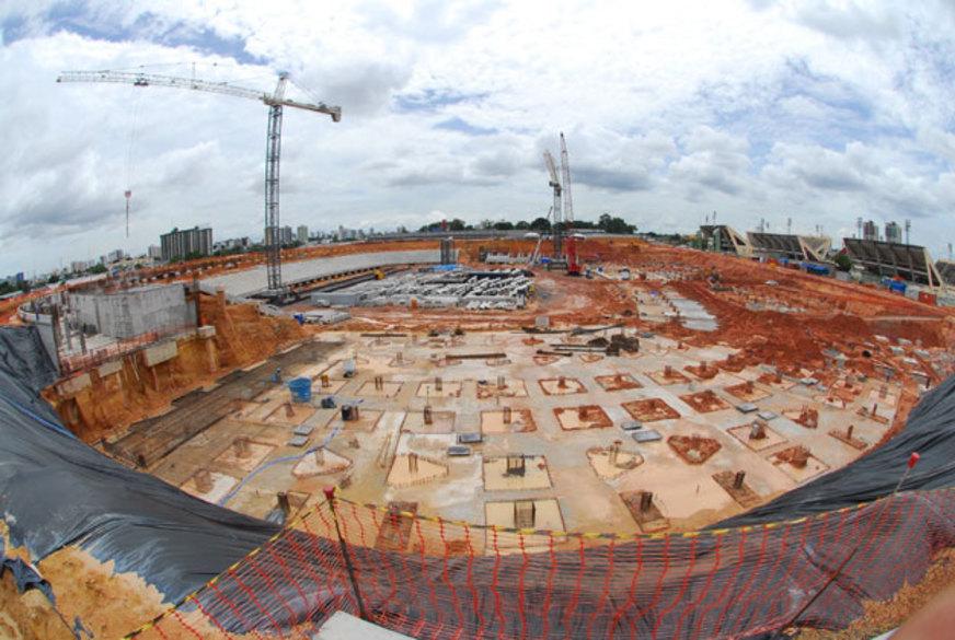 Copa: Centrais divergem sobre greve geral em obras