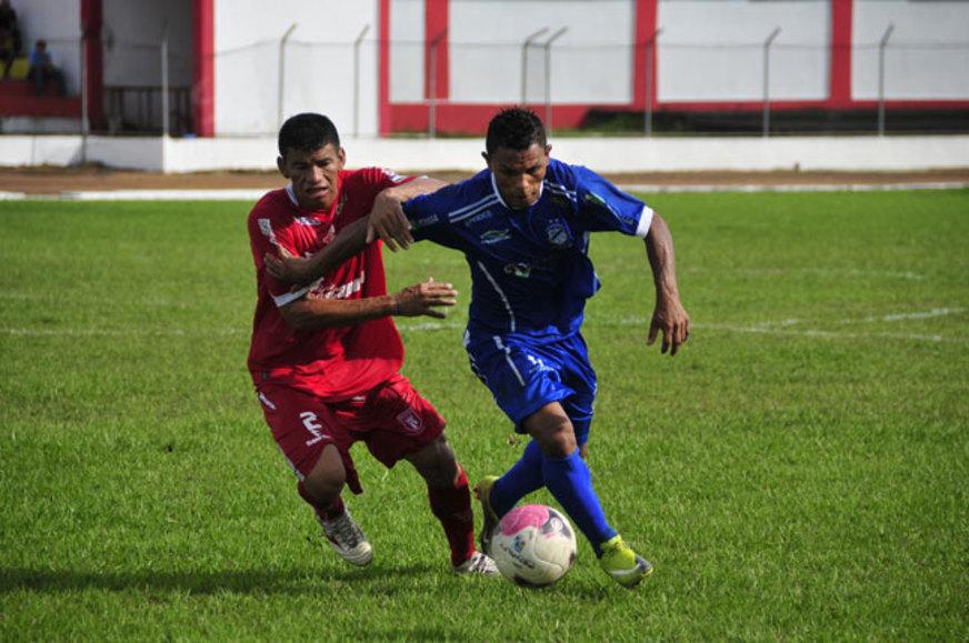Penarol vence Princesa em Manacapuru e lidera o Amazonense