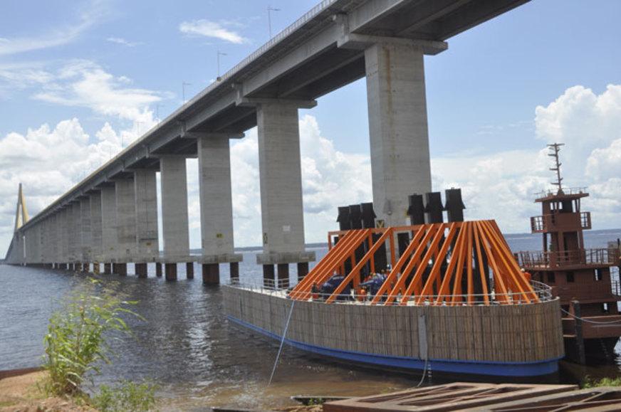 Entrega das defensas da Ponte Rio Negro tem novo prazo