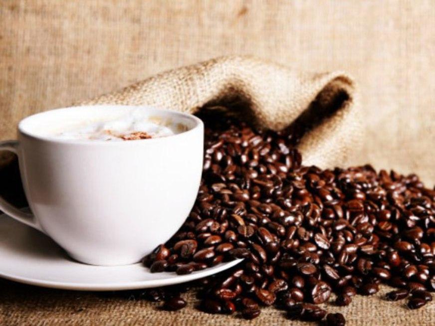 Café pode prevenir depressão em mulheres, diz estudo