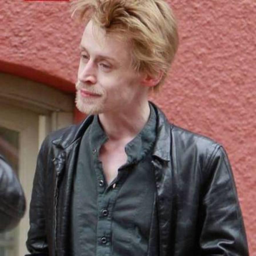 Macaulay Culkin falta trabalho como DJ em Nova York