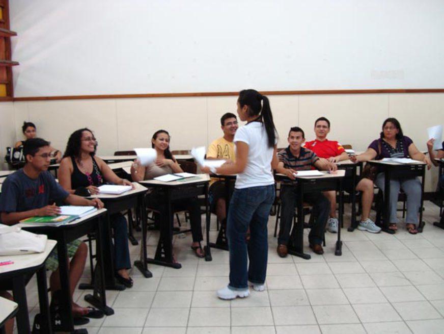 Universidade do Estado do Amazonas contrata professores para trabalhar em Tabatinga (AM)