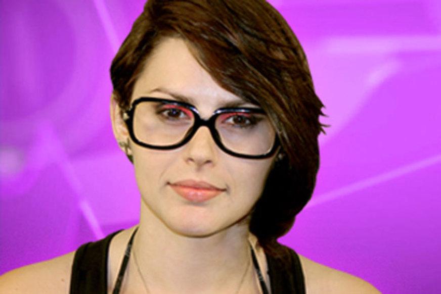 Com 74%, Mayara é a terceira eliminada do BBB12