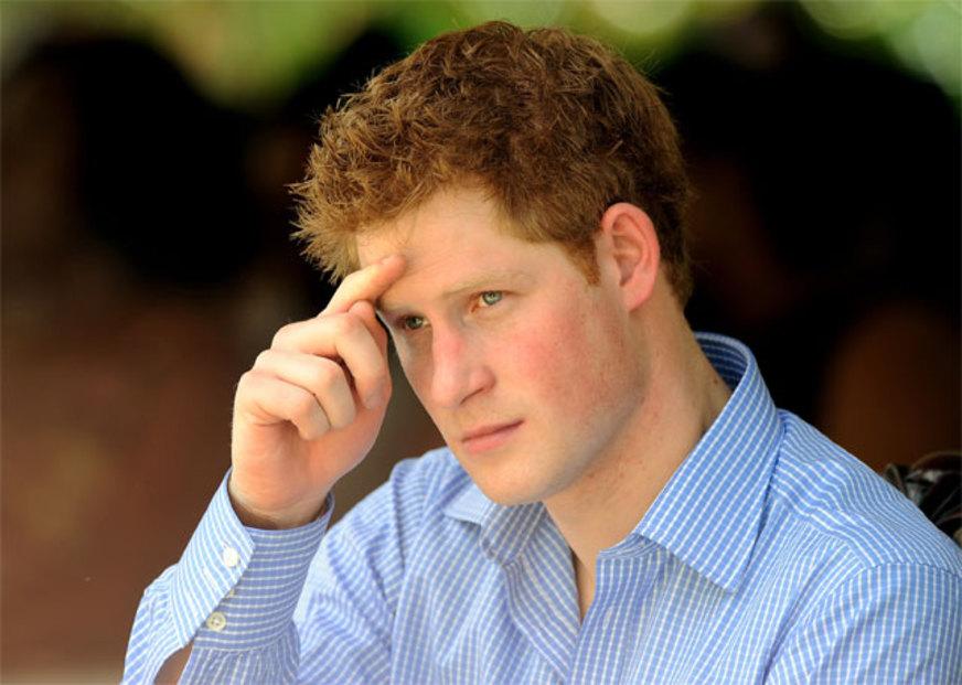 Príncipe Harry se muda para casa de William e Kate, diz site