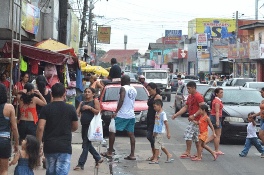 Comércio de bairro movimenta a economia em Manaus