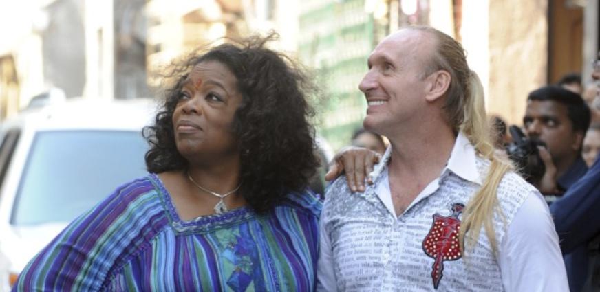 Oprah Winfrey grava programa com médium em Goiás