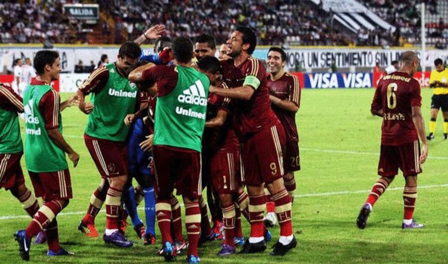 Fred brinca com Sobis: ‘Deixei ele bater a falta’