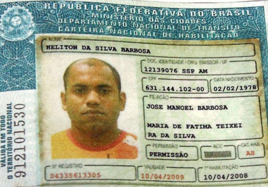 Agente é preso com drogas e bilhetes de detentos