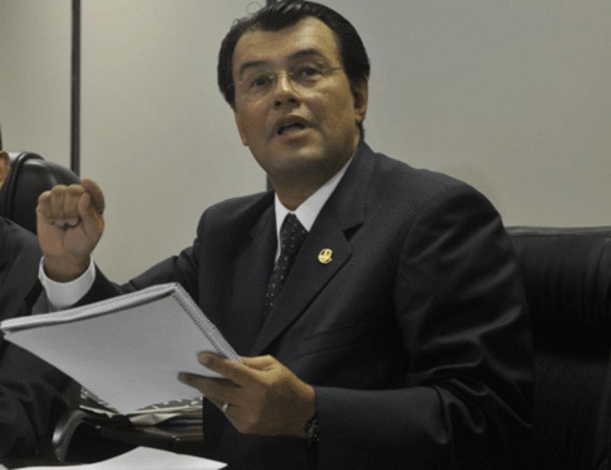 Lista de prefeituráveis ainda sem definição em Manaus