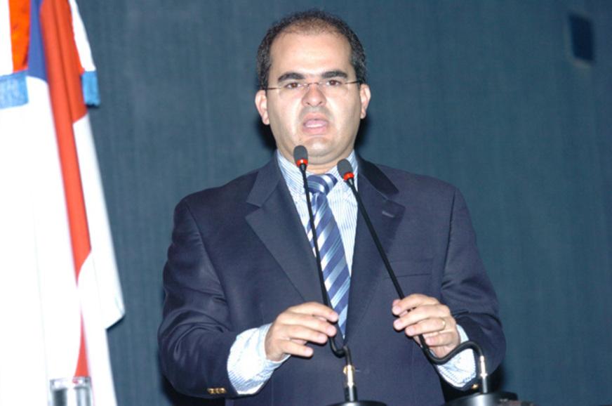 Presidente da Aleam questiona preço da cesta básica no AM