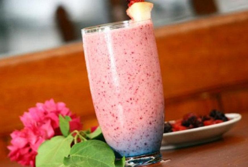 Milk shake de frutas vermelhas