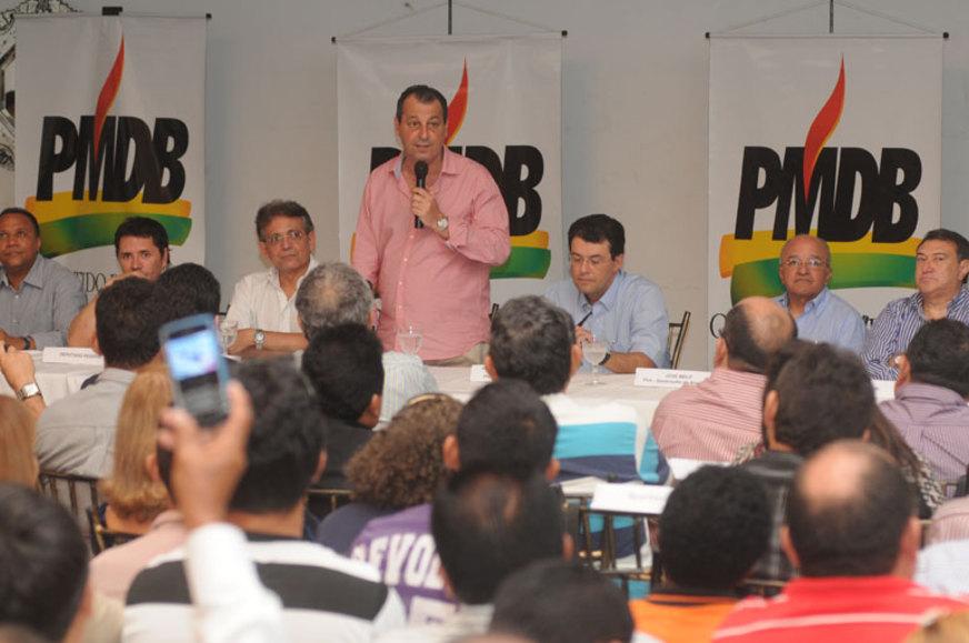Reunião realizada pelo PMDB acaba sem anúncio de pré-candidato