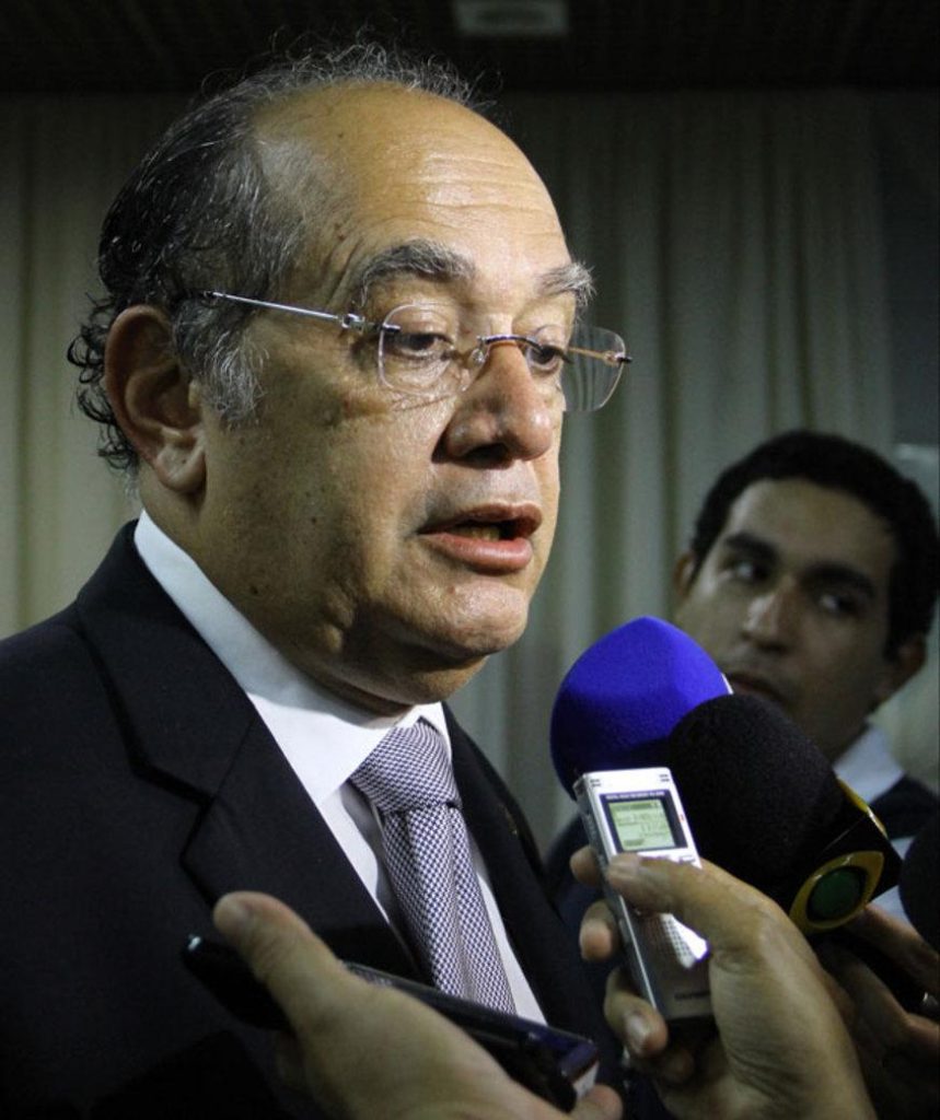 Ministro Gilmar Mendes confirma pressão feita por Lula