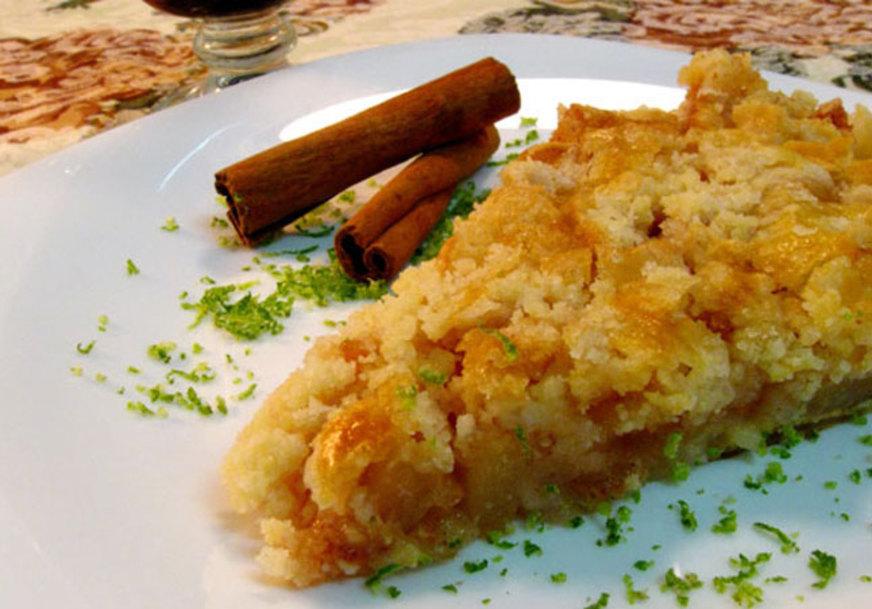 Torta quente de maçã