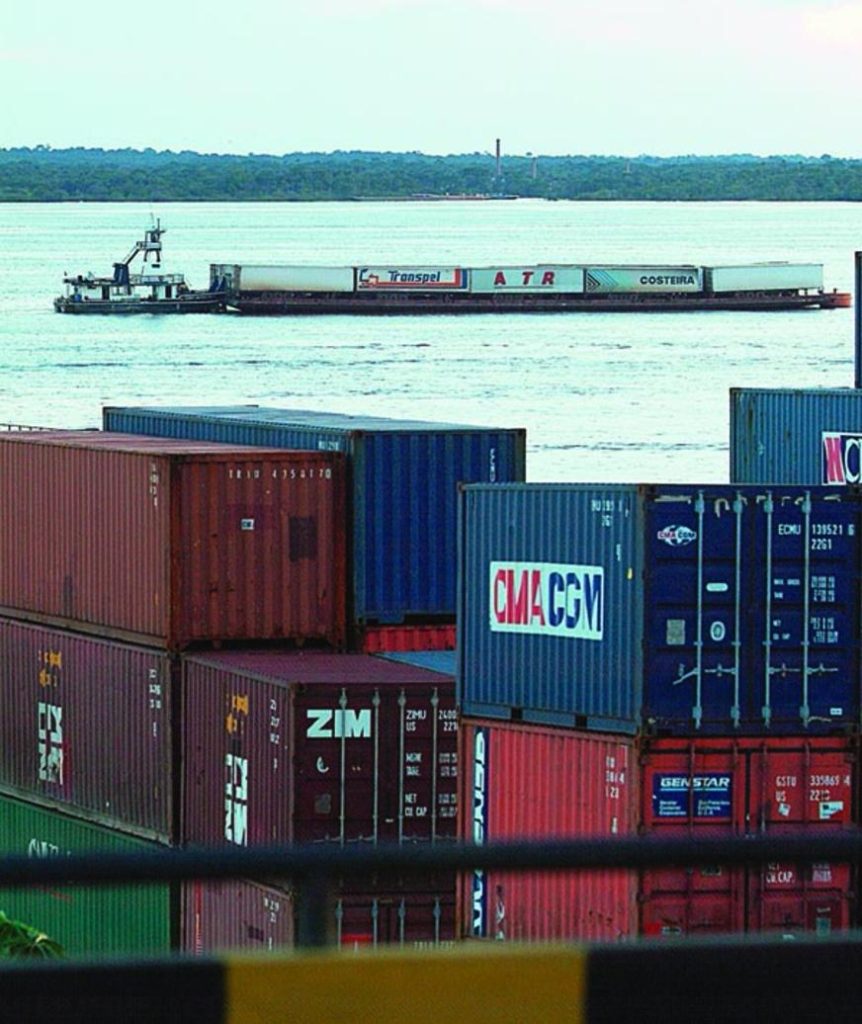 Empresas no Amazonas continuam importando mais do que exportando