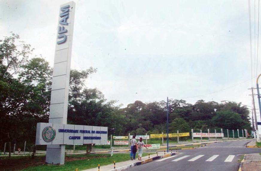 Professores da Ufam deflagram greve por tempo indeterminado