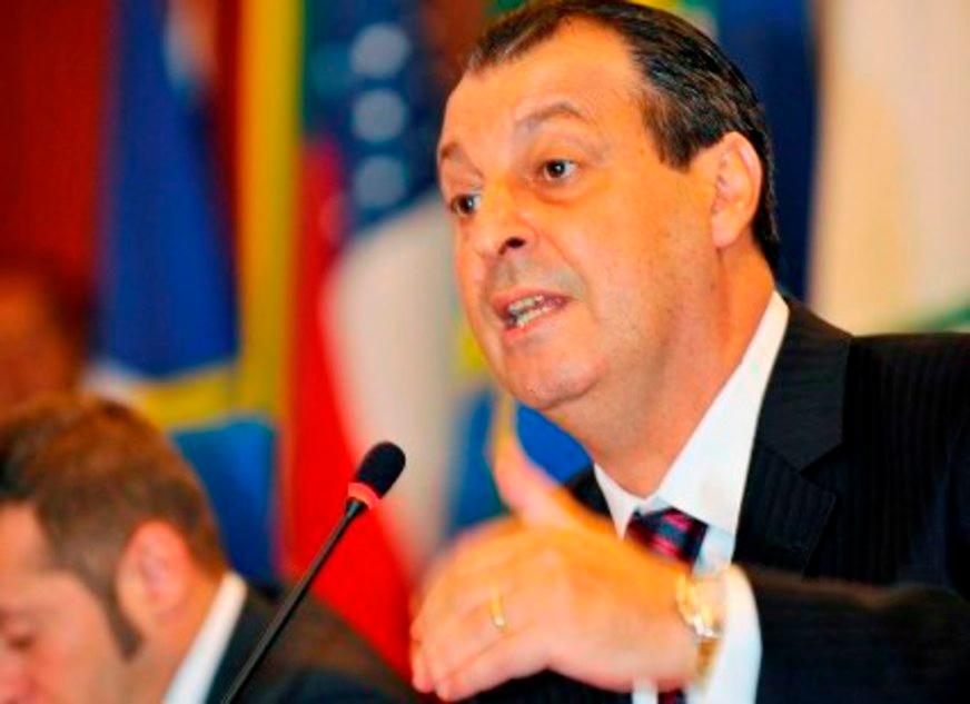 Governador do Amazonas revela que tendência é exonerar o ‘Quinteto Fantástico’