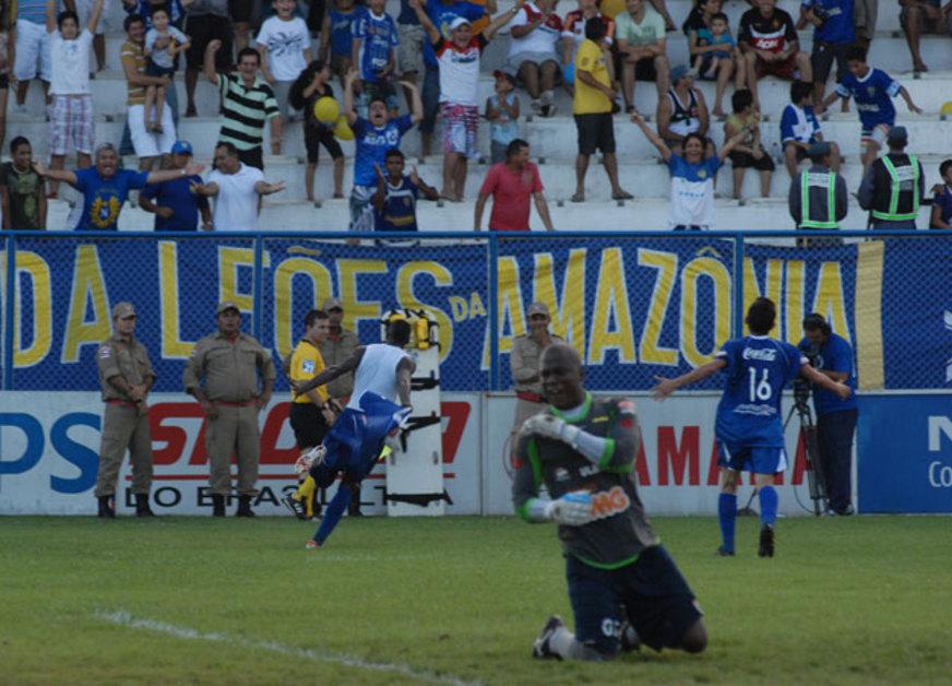 Nacional e Fast Clube ficam no empate de 2 a 2 no primeiro jogo da final do Amazonense