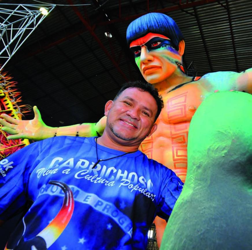Artista plástico Juarez Lima retorna ao bumbá azul