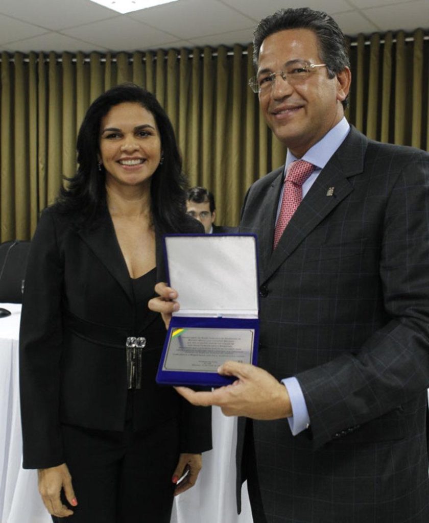Ministro Mauro Campbell participa de cerimônia de homenagem no Amazonas