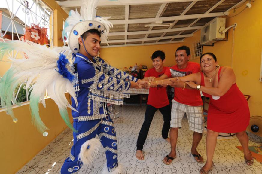 Filhos do contrário em Parintins
