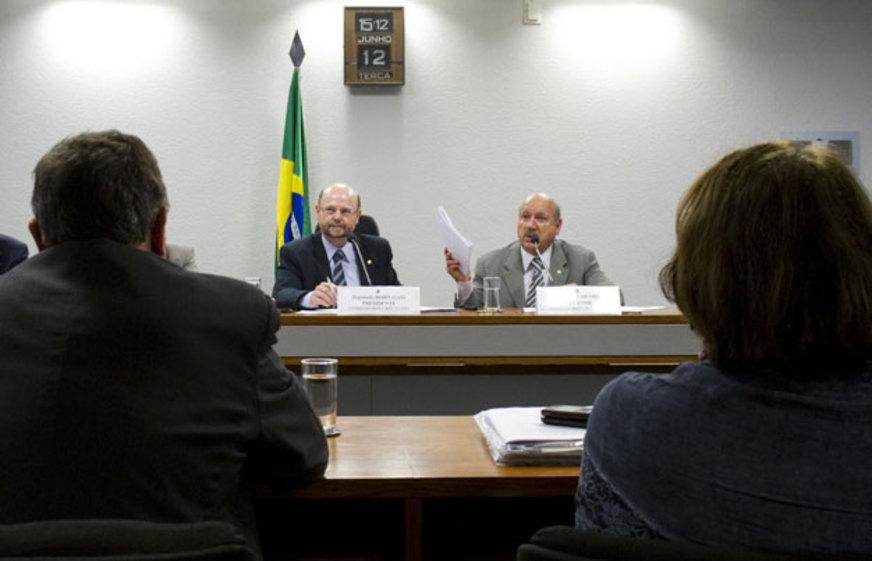 Comissão aprova cronograma de trabalho que analisa a MP do Código Florestal