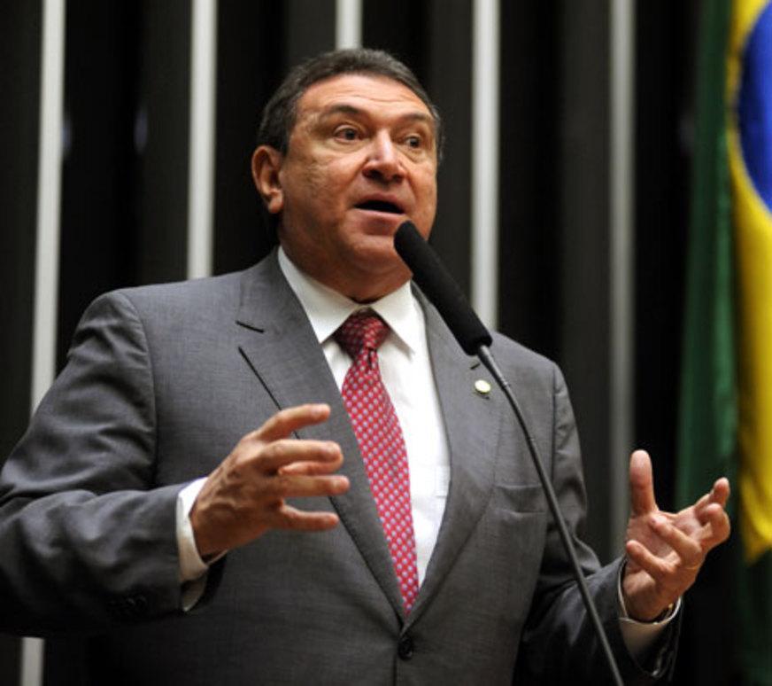Deputado federal Átila Lins (PSD) é cassado pelo TRE-AM