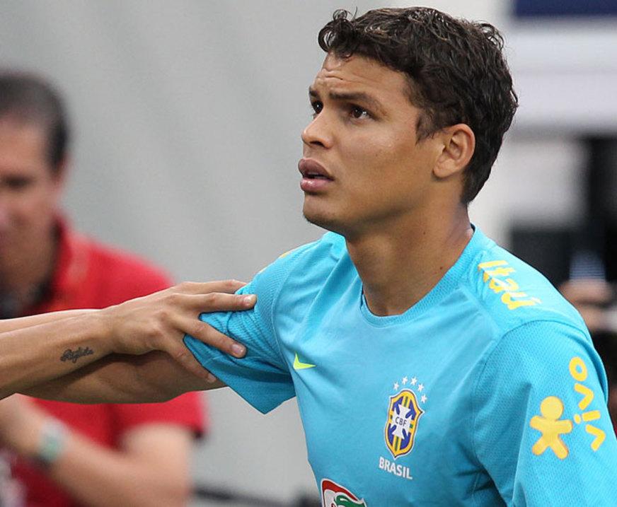Milan admite saída de Thiago Silva para o PSG, da França