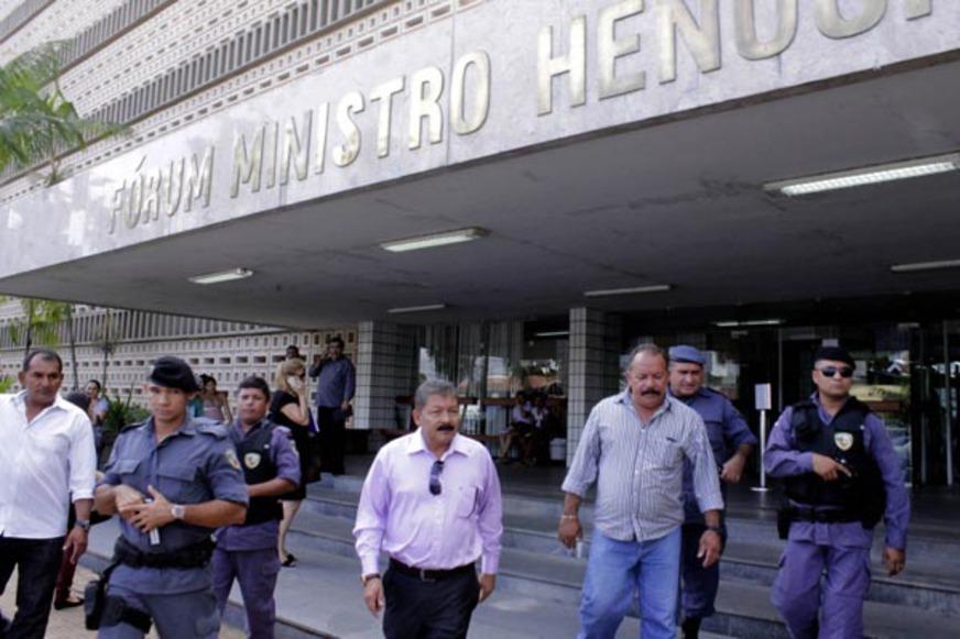 Depoimentos de acusados do atentado contra prefeito de Coari são adiados em Manaus