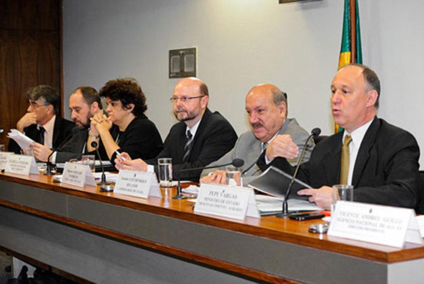 Acordo para votar MP do Código Florestal é defendido por parlamentares