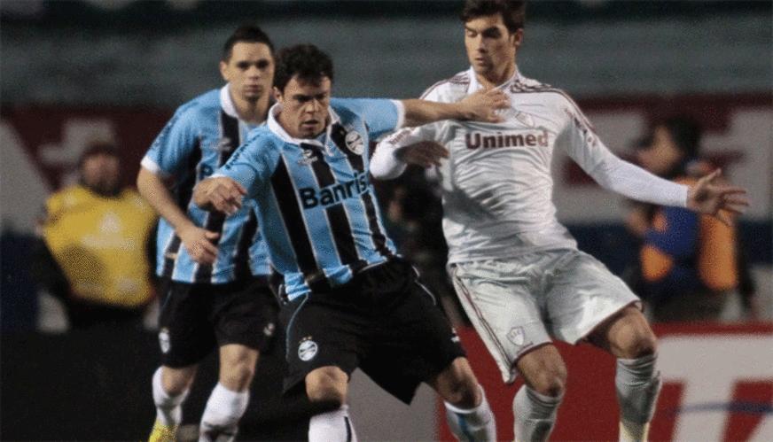 Grêmio quebra invencibilidade do Fluminense e tem Kleber expulso