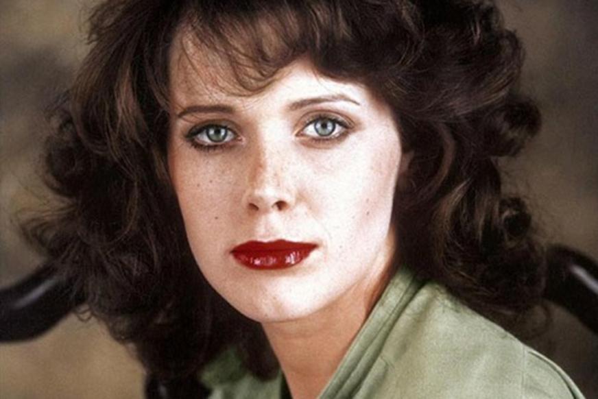 Atriz dos filmes eróticos “Emmanuelle” sofre AVC