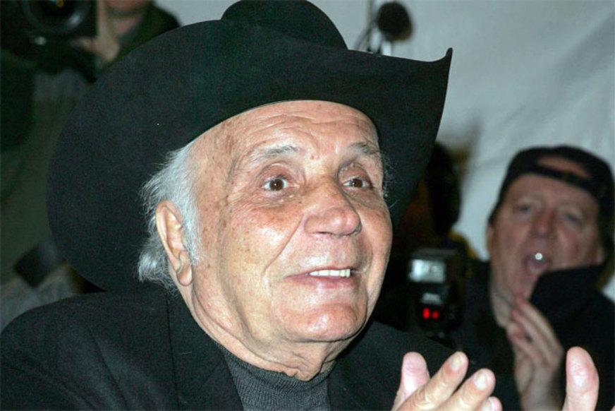 MGM abre processo contra o ex-pugilista Jake LaMotta