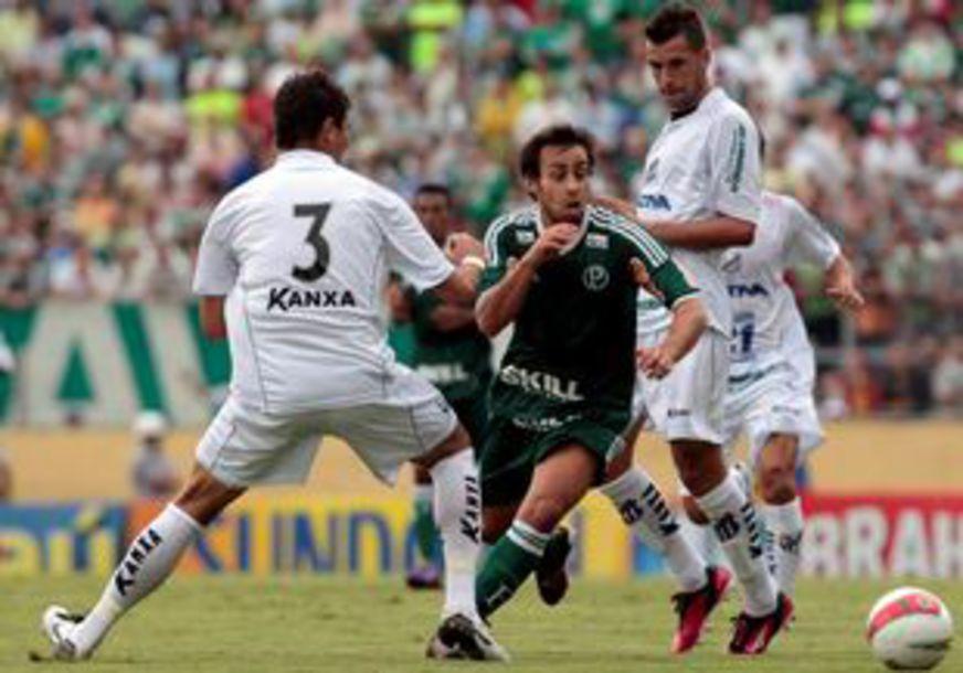 Valdivia mostra desejo de continuar no Palmeiras e diz: “aqui é minha casa”