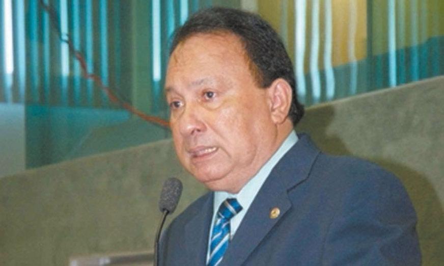 Pedido de candidatura de Nelson Azedo é aceito pelo TRE-AM