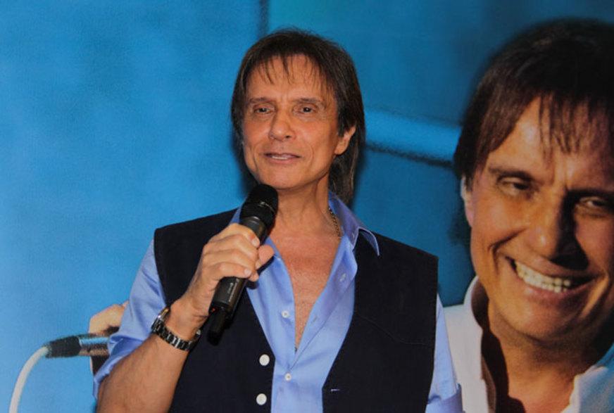 Roberto Carlos grava funk melody para nova novela