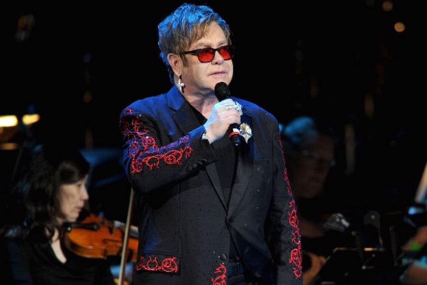 Elton John chama Madonna de ‘stripper de quinta categoria’