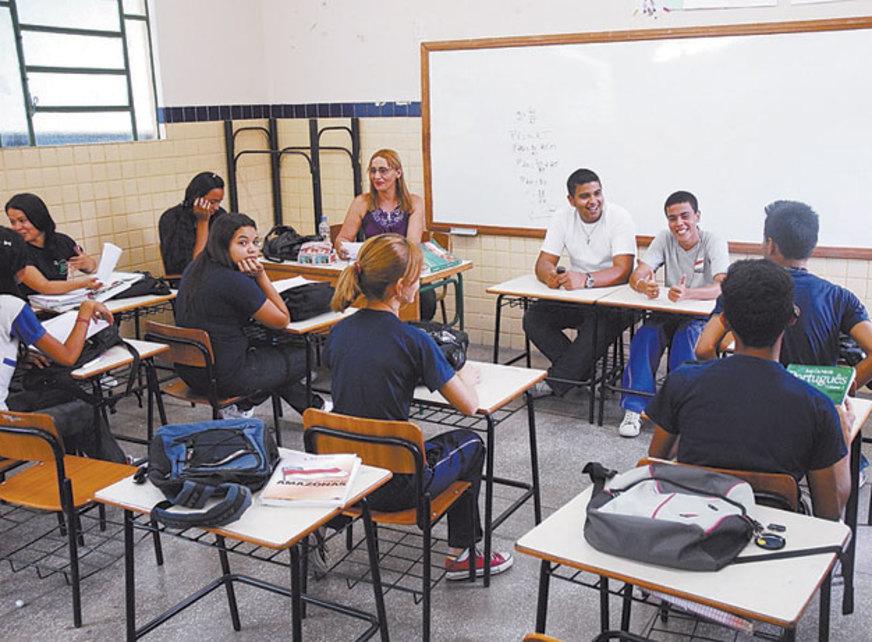Programa Ensino Médio Inovador é aplicado em 41 escolas do AM