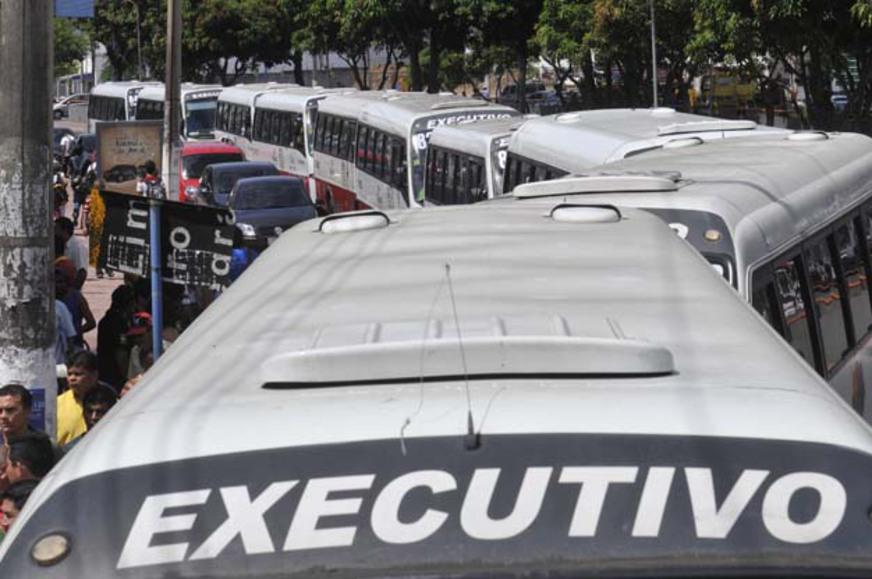 Justiça suspende circulação de microônibus no terminal do Centro de Manaus