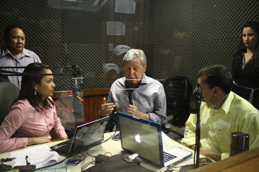Artur diz que manterá boa relação com Dilma e Omar se for eleito