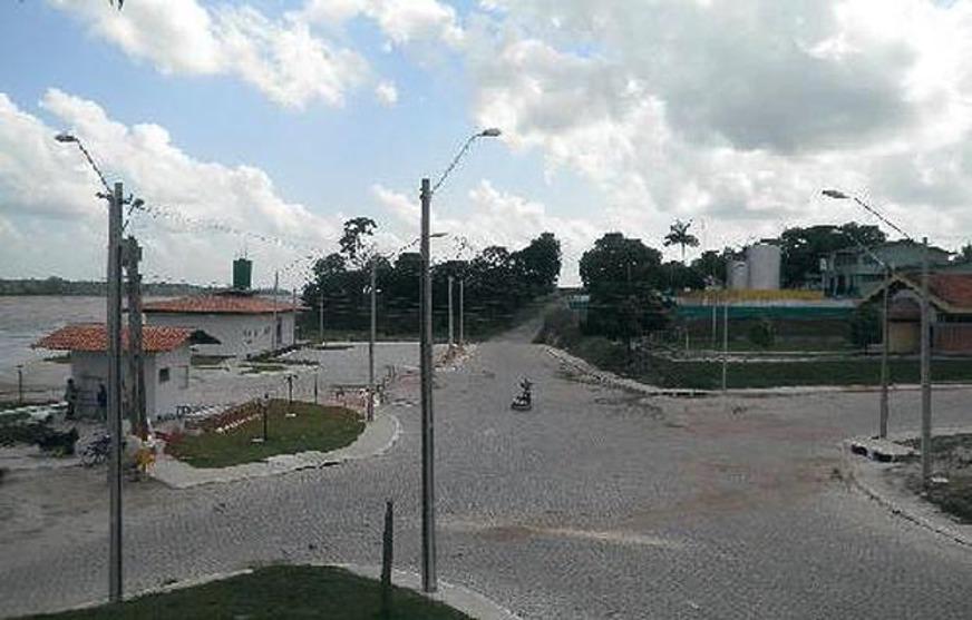Dupla espanca funcionários e leva R$130 mil de banco no Amazonas
